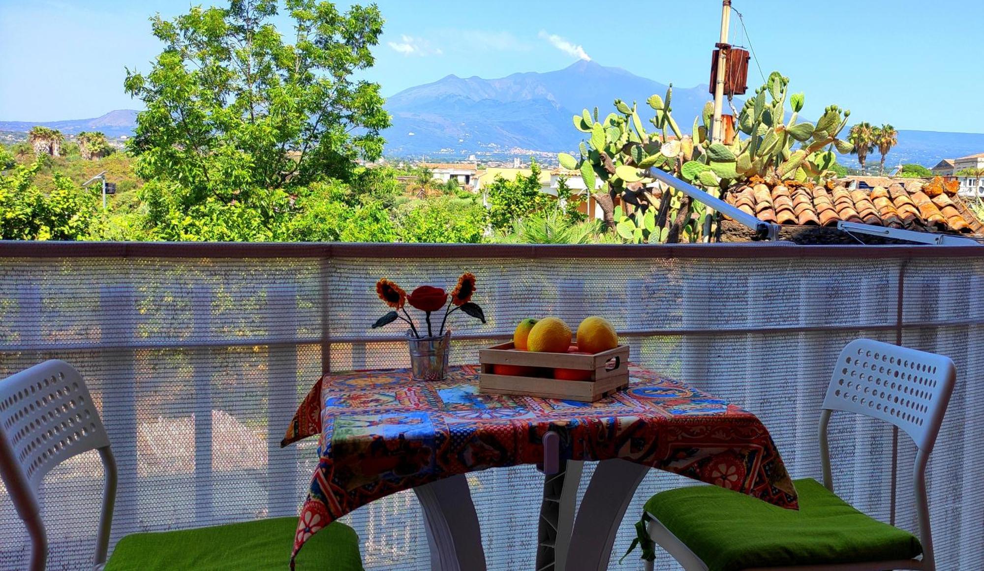 فيلا Casa Del Sole Con Vista Sull'Etna A 200 Mt Dal Mare أتشيريالي المظهر الخارجي الصورة